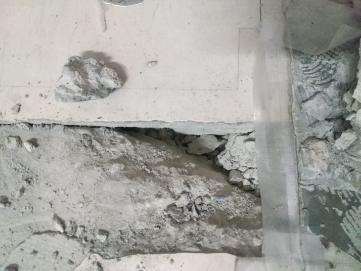 郡山市　床　補修